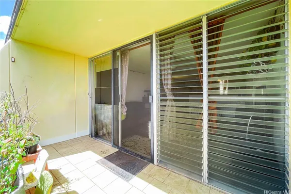 $375,000 | 95-2052 Waikalani Place, Unit B404, Mililani, HI 96789