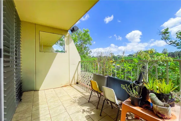 $375,000 | 95-2052 Waikalani Place, Unit B404, Mililani, HI 96789