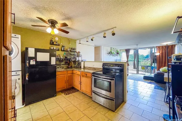 $375,000 | 95-2052 Waikalani Place, Unit B404, Mililani, HI 96789