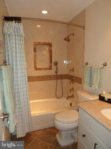 10401 Brink Road Germantown, MD 20876 - Photo 16 of 20 Bath