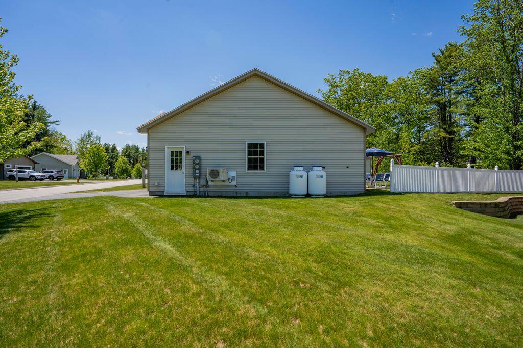 6 Berry Lane, Unit 101 Biddeford, ME 04005 - Photo 11 of 71 6_DSC00407