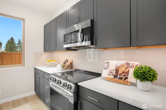 $864,900 | 12505 Southeast 256th Place, Unit 5, Kent, WA 98030