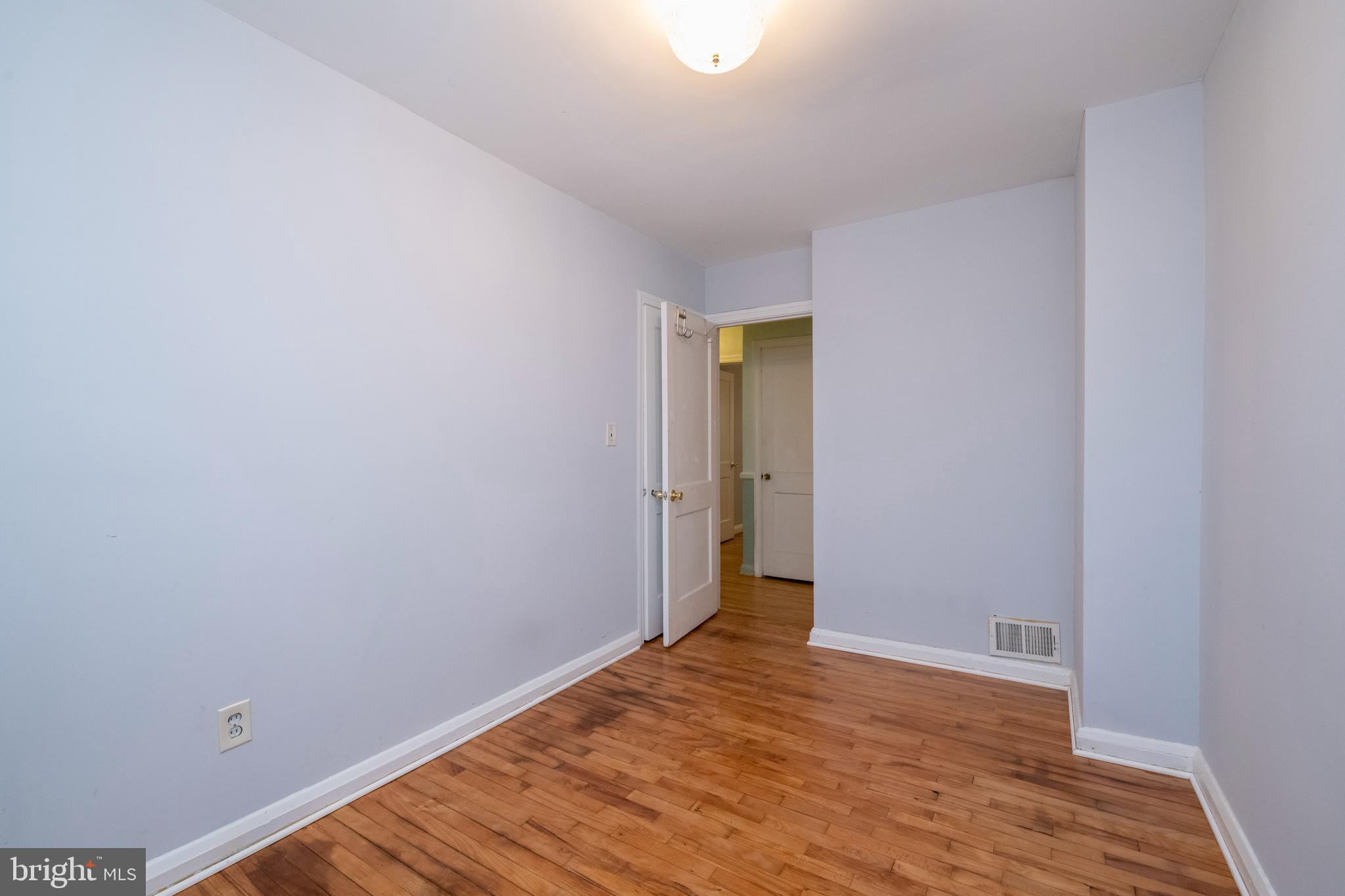8350 Hillendale Road Parkville, MD 21234 - Photo 25 of 39 Bedroom 3
