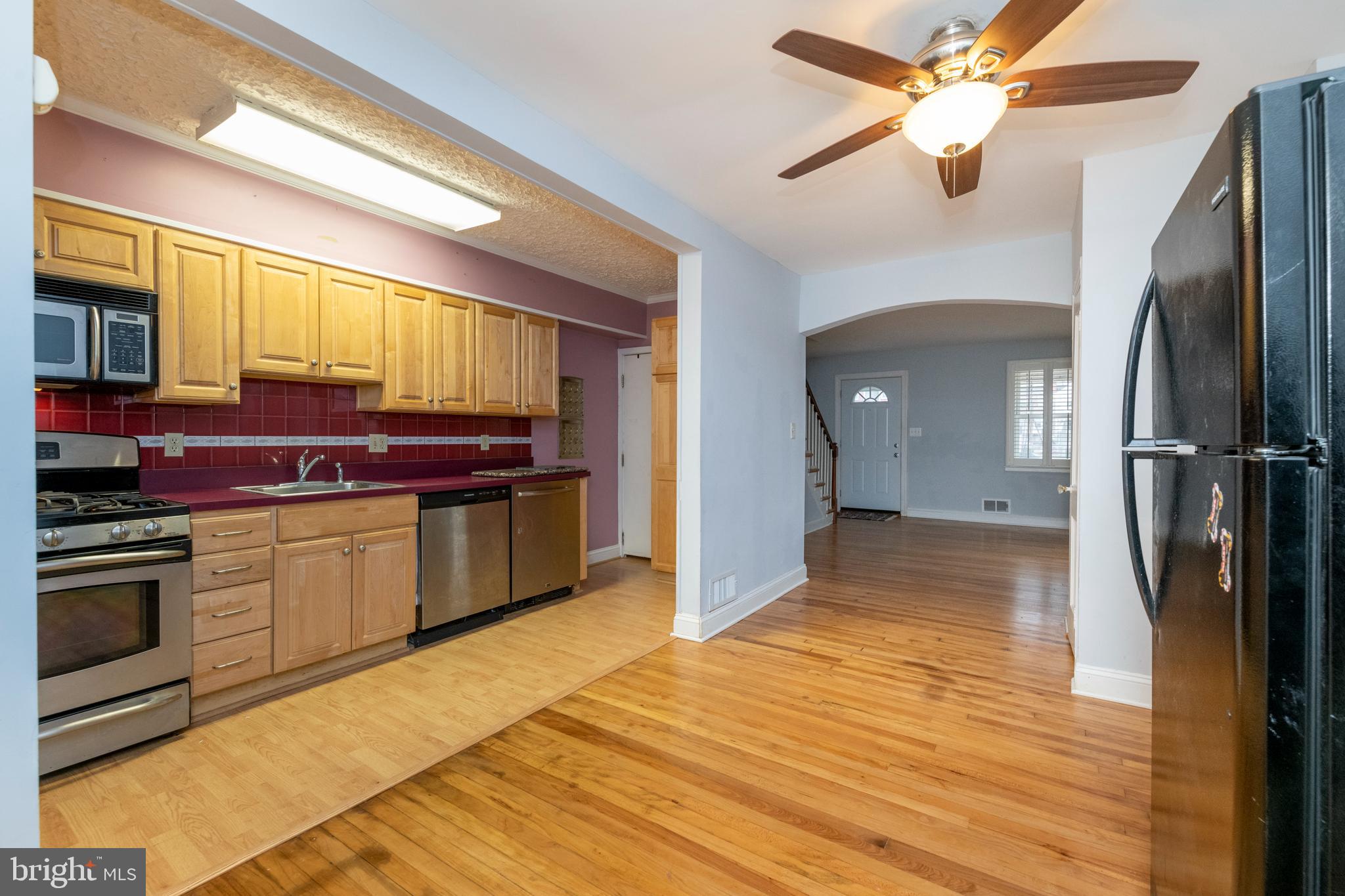 8350 Hillendale Road Parkville, MD 21234 - Photo 10 of 39 Dining room