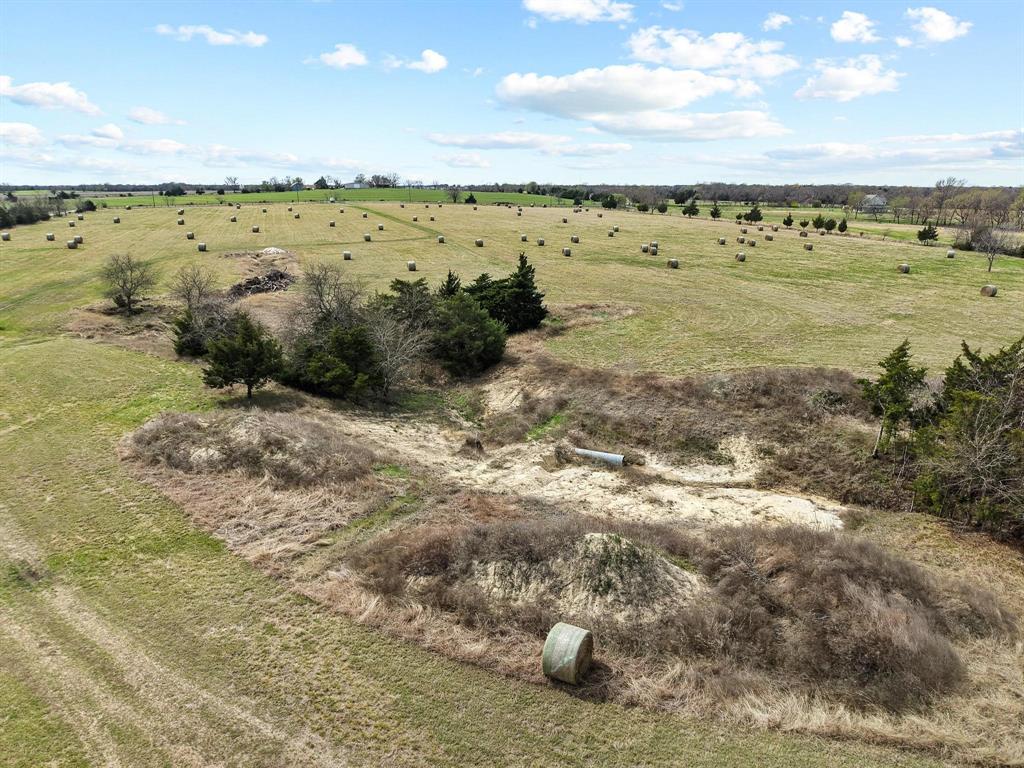 Tbd Crews Road Bells, TX 75414 - Photo 34 of 40 a view of a city with an ocean