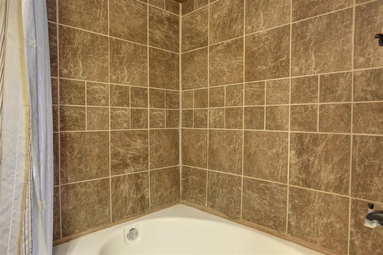 209 13th Street Huntington, WV 25705 - Photo 11 of 28 Gallery Image 11