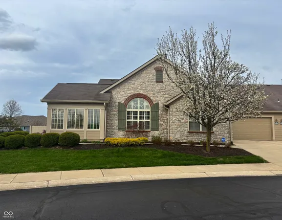 $375,000 | 13832 Rue Fontaine Lane, McCordsville, IN 46055