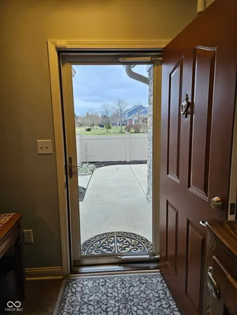 $379,000 | 13832 Rue Fontaine Lane, McCordsville, IN 46055