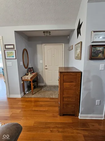 $385,000 | 13832 Rue Fontaine Lane, McCordsville, IN 46055