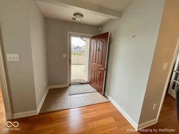 $369,990 | 13832 Rue Fontaine Lane, McCordsville, IN 46055