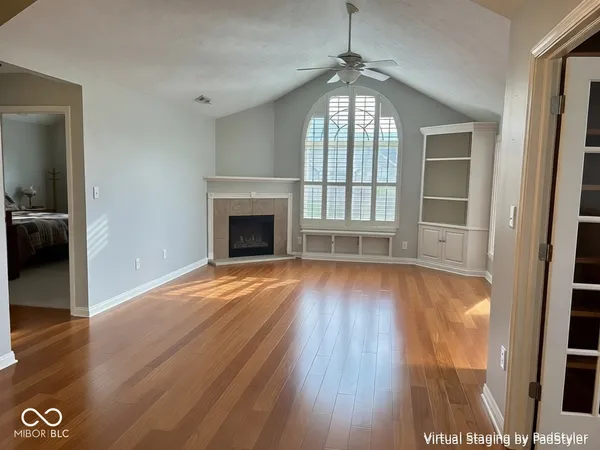 $369,990 | 13832 Rue Fontaine Lane, McCordsville, IN 46055