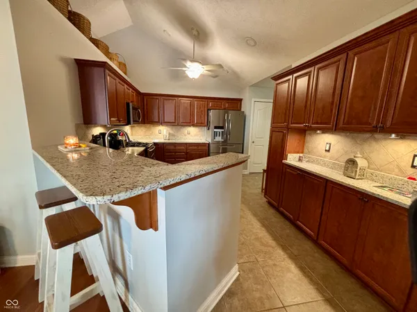 $369,990 | 13832 Rue Fontaine Lane, McCordsville, IN 46055