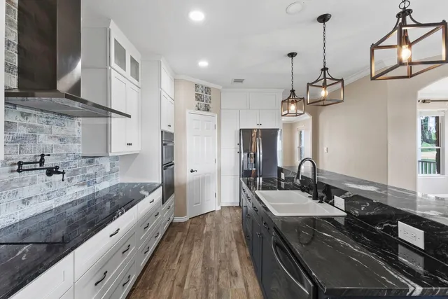 $849,000 | 15020 Hero Way West, Leander, TX 78641