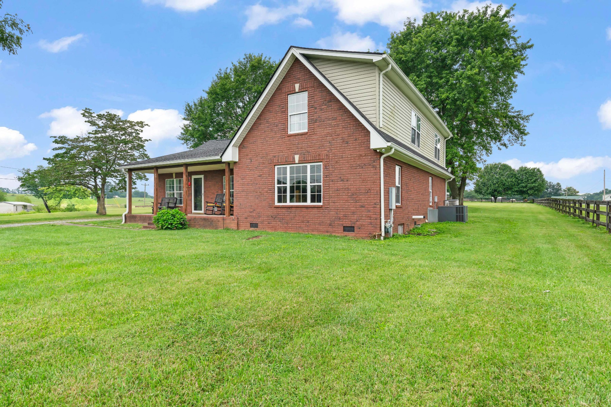 443 Halltown Road Portland, TN 37148 - Photo 4 of 49 a front view of house with yard and green space
