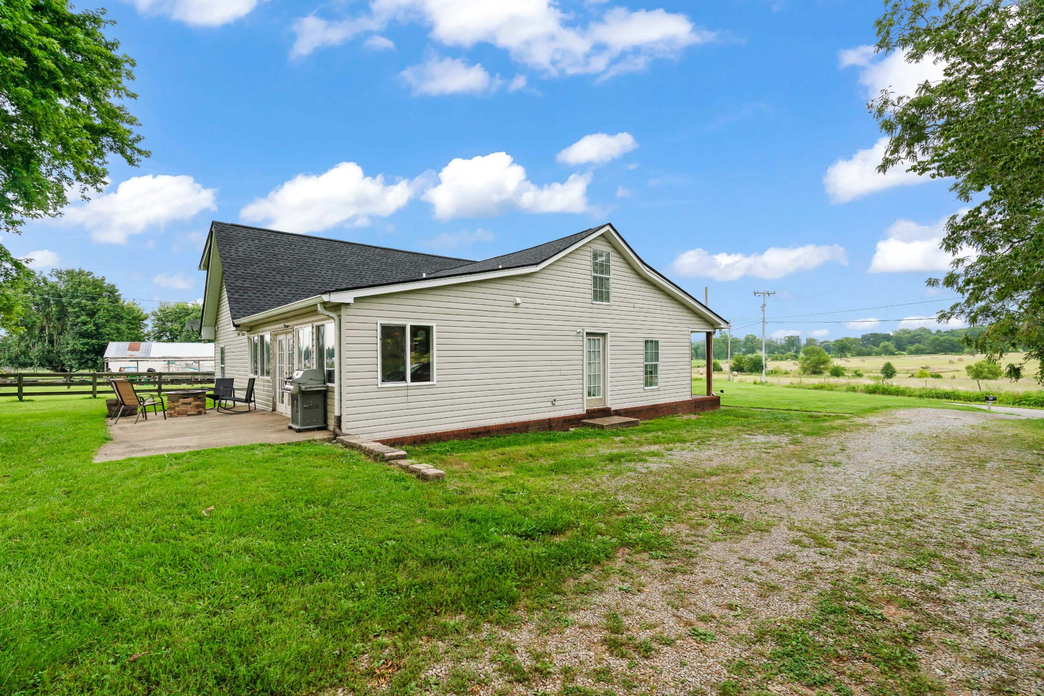 443 Halltown Road Portland, TN 37148 - Photo 10 of 49 a view of a backyard with sitting area