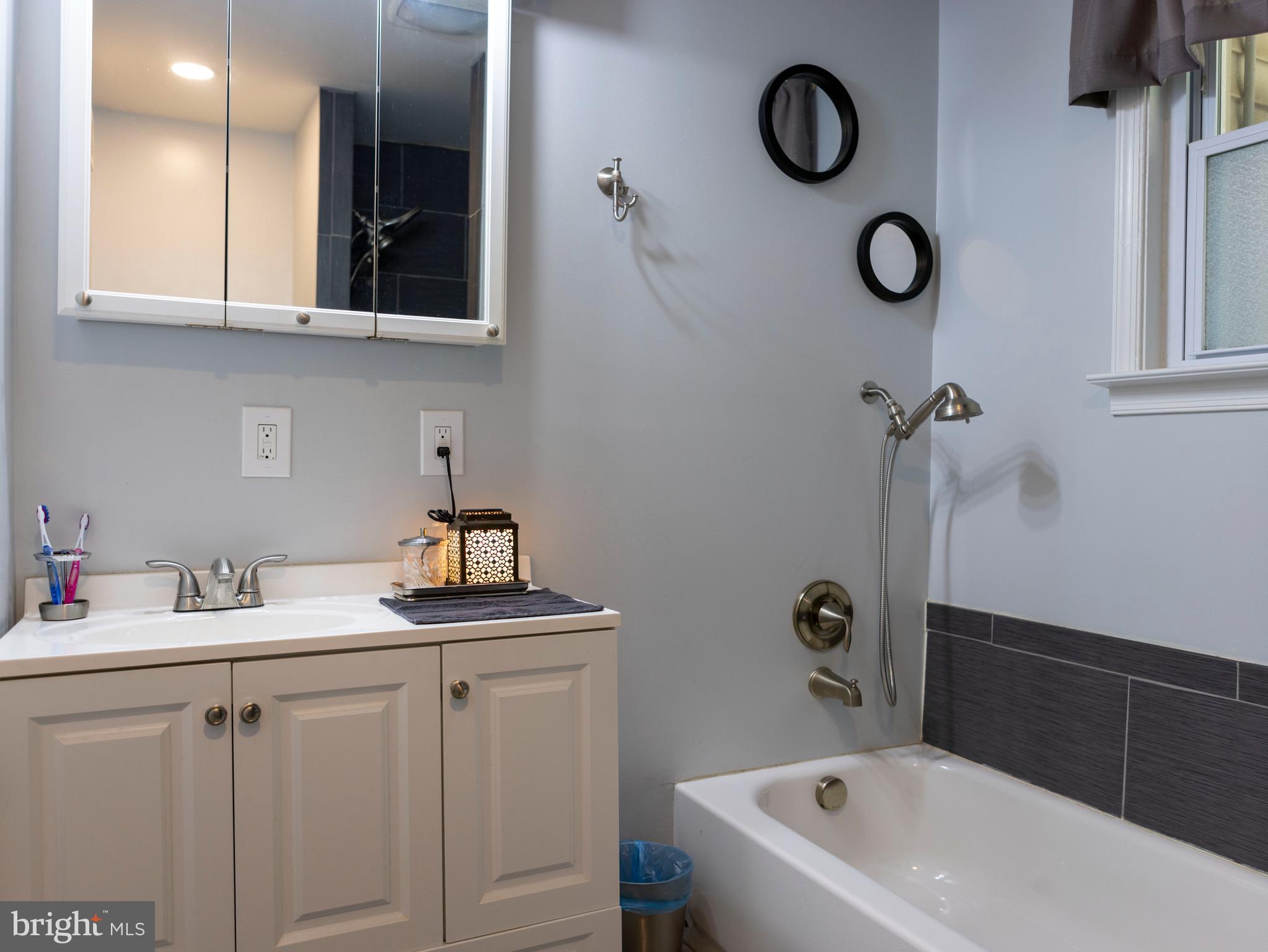 893 Woods Road Pasadena, MD 21122 - Photo 14 of 30 Gallery Image 14