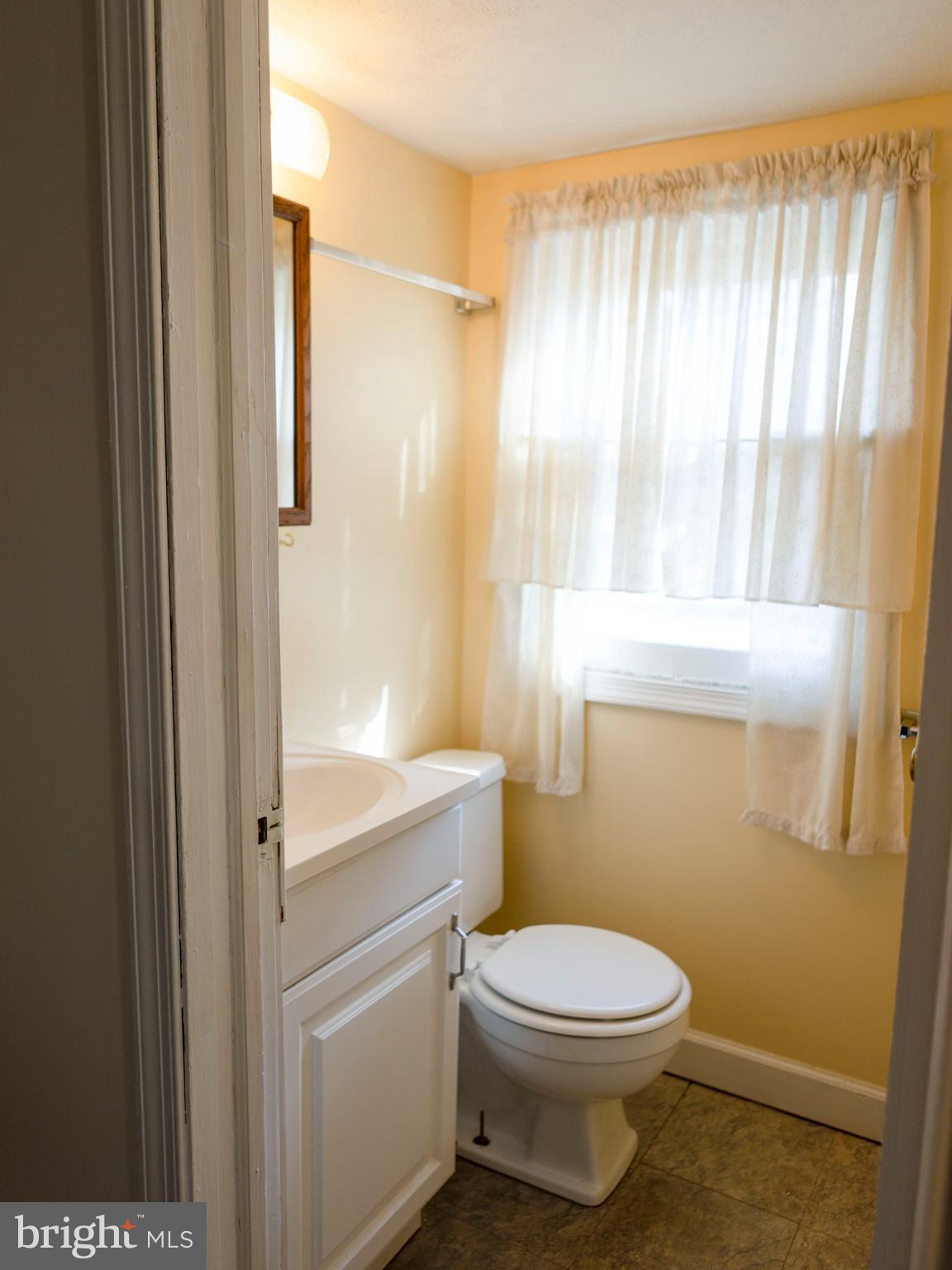 893 Woods Road Pasadena, MD 21122 - Photo 19 of 30 Gallery Image 19