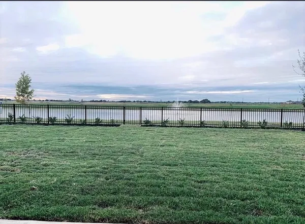 a view of a green yard