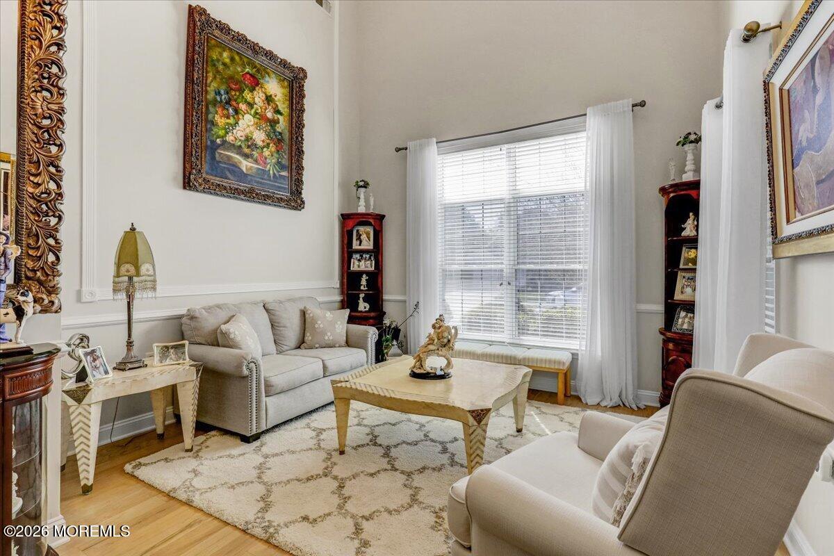 15 Crawford Road Manalapan, NJ 07726 - Photo 7 of 45 08-Living Room