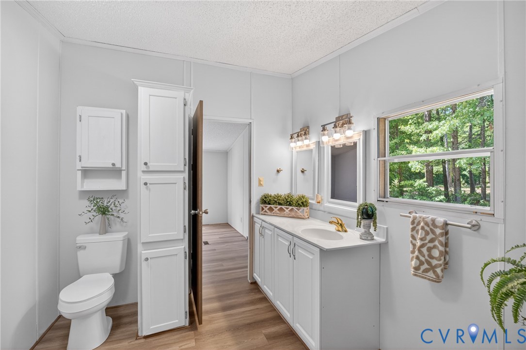 4055 Leigh Mountain Road Green Bay, VA 23942 - Photo 15 of 50