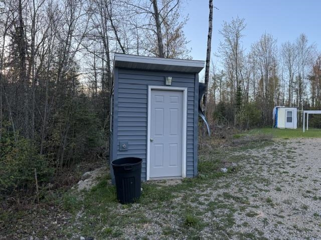 W8186 Pike Hill Road Amberg, WI 54102 - Photo 6 of 7