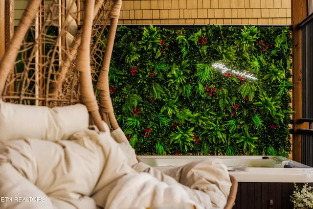 $1,399,900 | 3031 Ridge Top Resort Way, Pigeon Forge, TN 37863