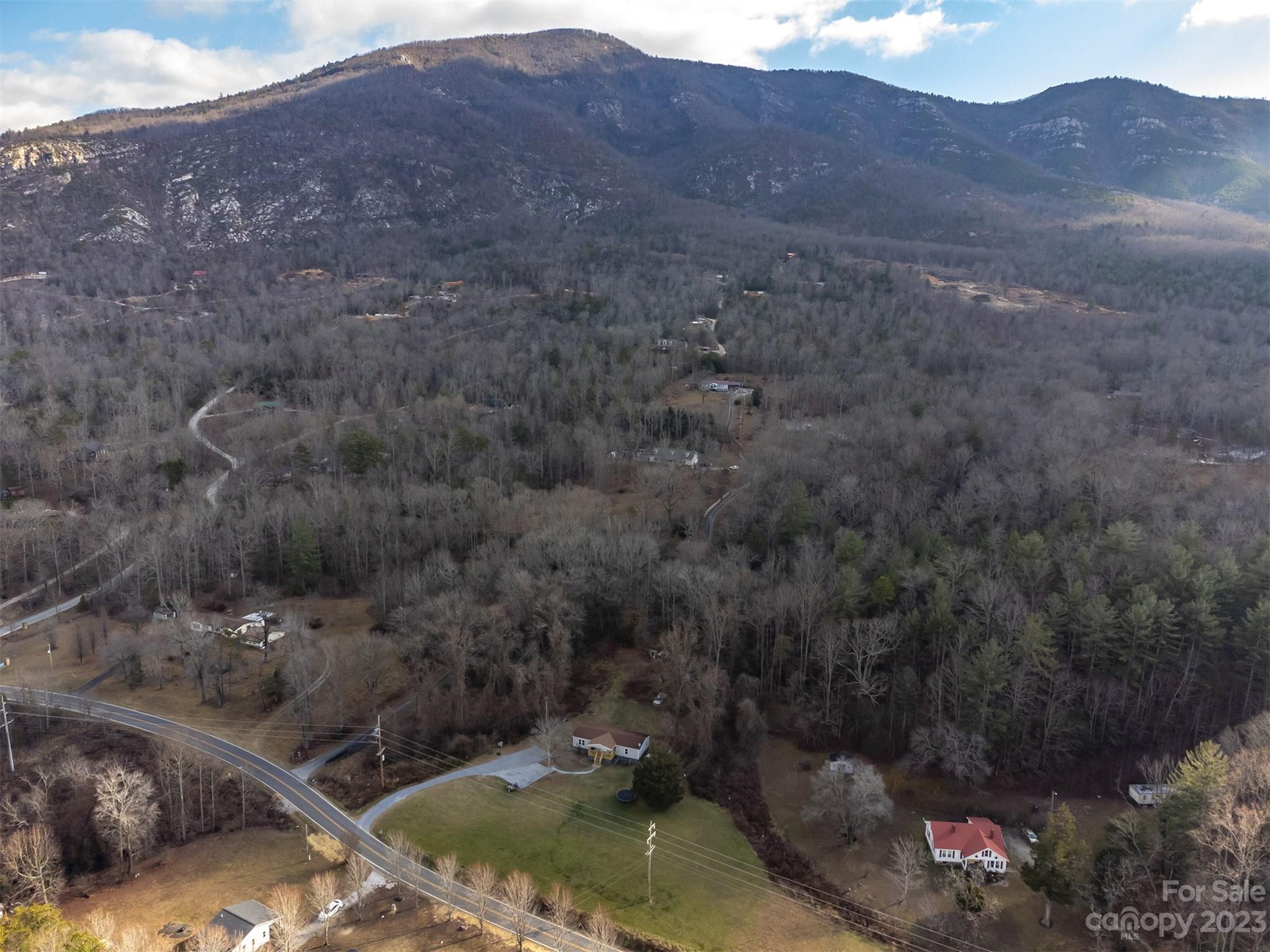 380 Old Linville Road Marion, NC 28752 - Photo 45 of 48 Gallery Image 45