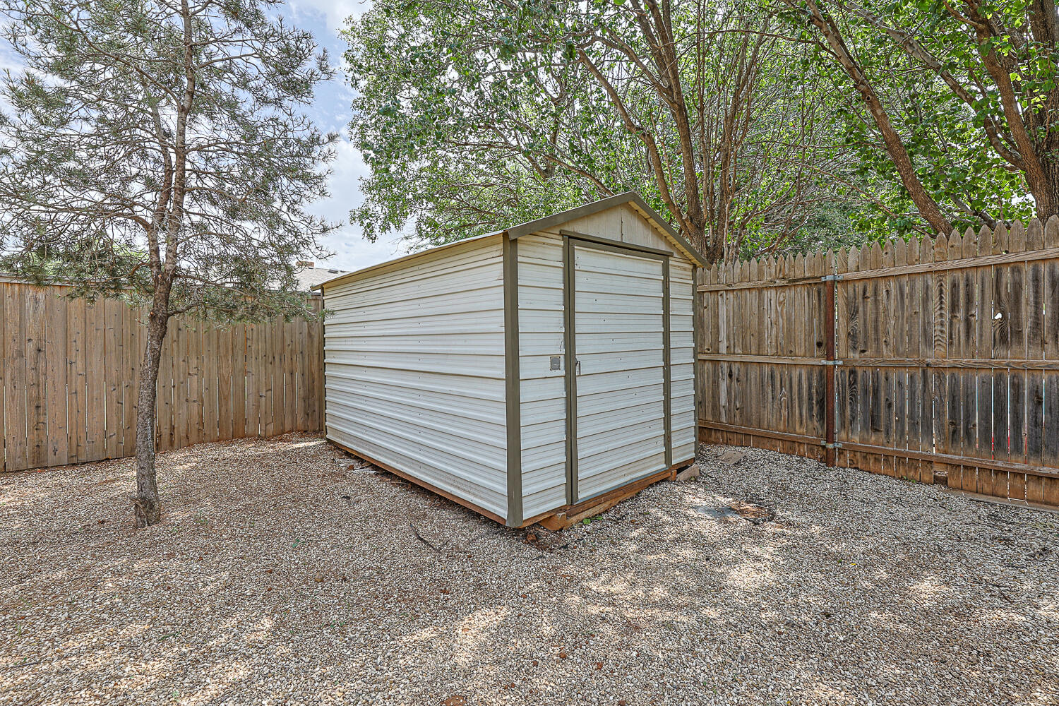 5711 74th Street Lubbock, TX 79424 - Photo 52 of 53 Shed