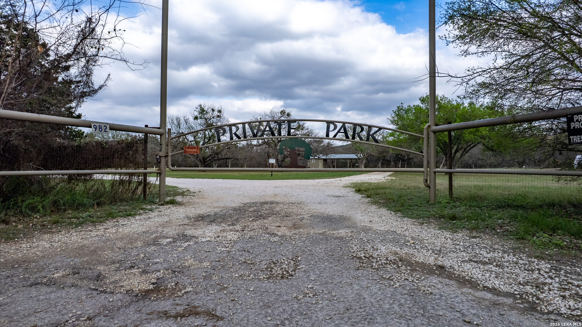 430 Frio Cyn Loop Concan, TX 78838 - Photo 27 of 53