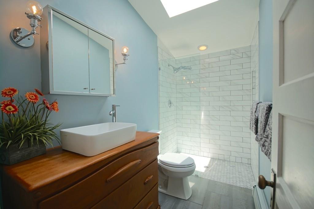 112 Echo Cove Road Hamilton, MA 01982 - Photo 17 of 35 Gallery Image 17