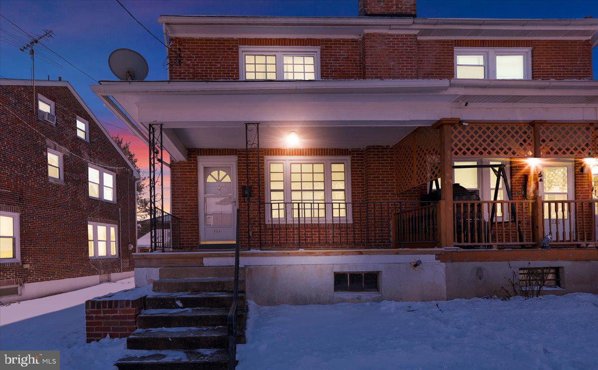 224 Hanley Place Reading, PA 19611 - Photo 4 of 19 a view of entryway with a front door