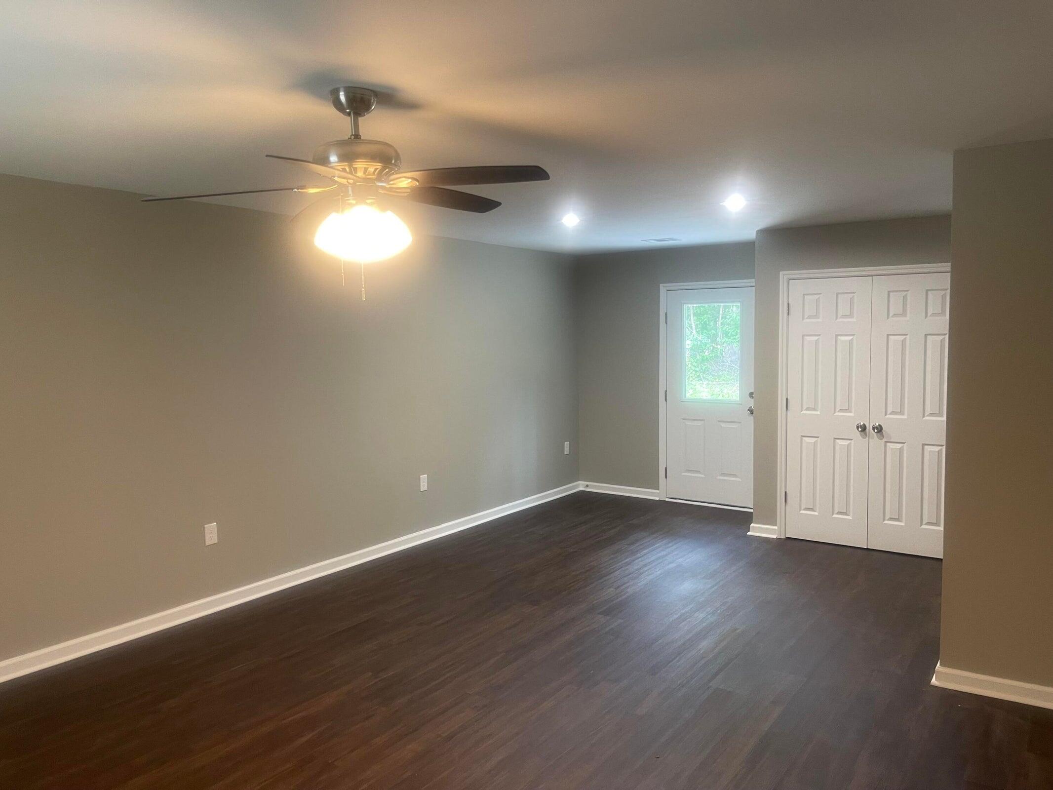 544 Old Milledgeville Road Thomson, GA 30824 - Photo 8 of 18 eat-in area