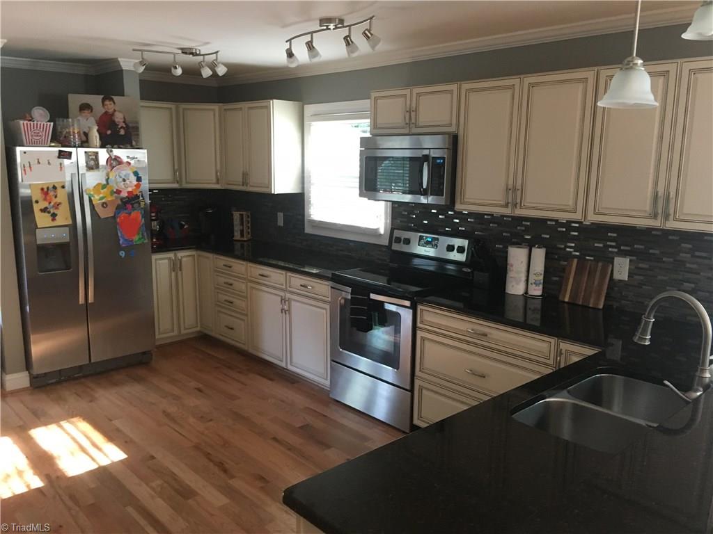 740 Greenhill Road Mount Airy, NC 27030 - Photo 5 of 14 Gallery Image 5