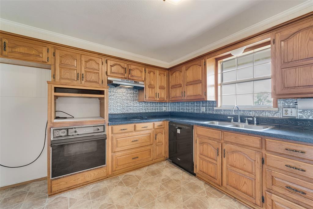 1447 Campbell Road Midlothian, TX 76065 - Photo 15 of 40