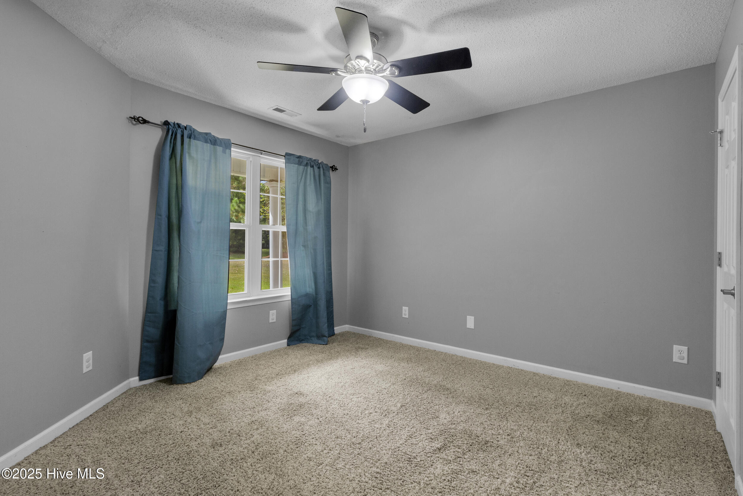 305 Drake Landing New Bern, NC 28560 - Photo 15 of 42 14_20