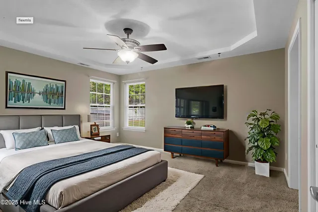 $395,000 | 305 Drake Landing, New Bern, NC 28560