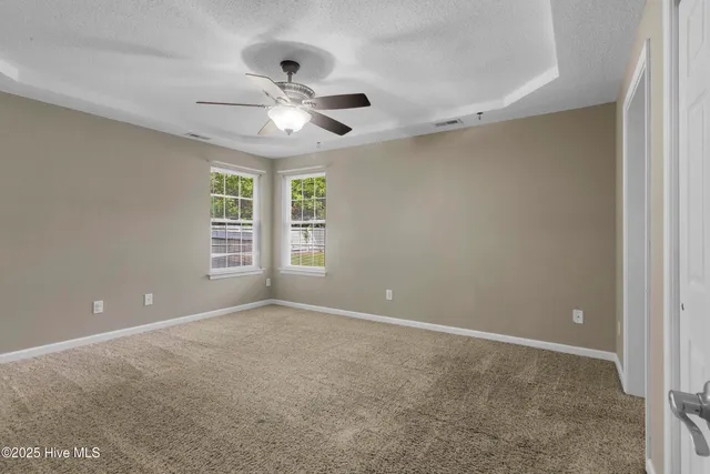 $395,000 | 305 Drake Landing, New Bern, NC 28560