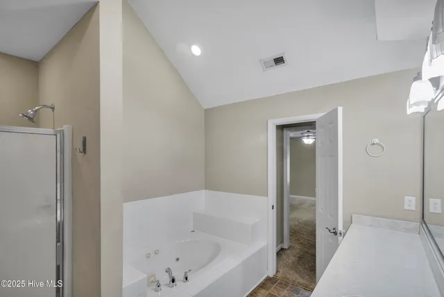 $395,000 | 305 Drake Landing, New Bern, NC 28560