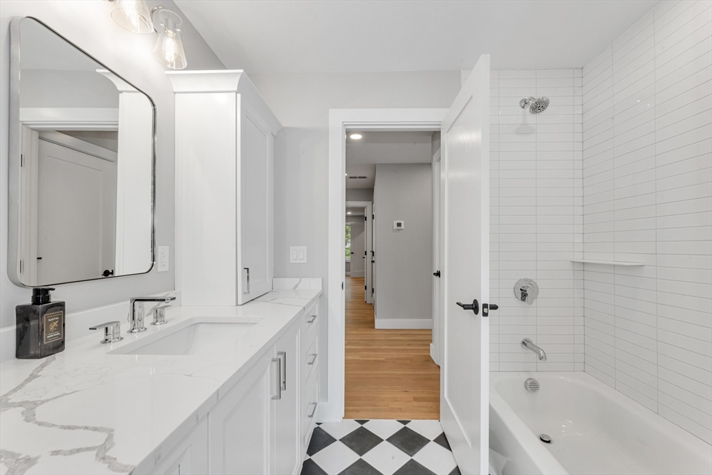 29 Keystone Street Boston, MA 02132 - Photo 19 of 29