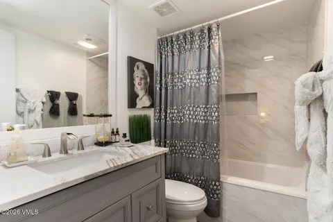 $825,000 | 211 West Beaver Creek Boulevard, Unit A3, Avon, CO 81620