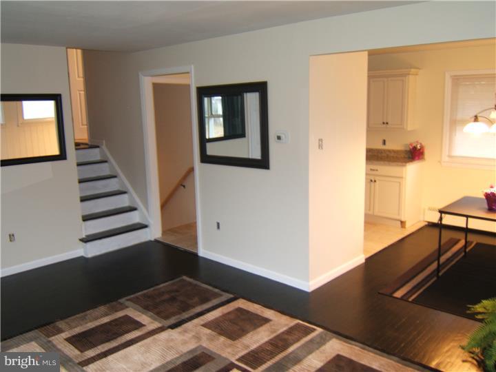 24 Cedarcroft Road Gibbsboro, NJ 08026 - Photo 11 of 14 Dining Room