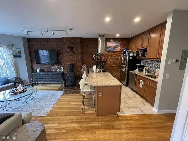 $4,850 | 104 Chandler Street, Unit 3, Boston, MA 02116