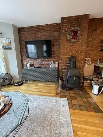 $4,850 | 104 Chandler Street, Unit 3, Boston, MA 02116