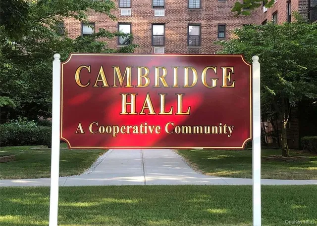 $315,000 | 224-24 Union Turnpike, Unit 6G | Oakland Gardens