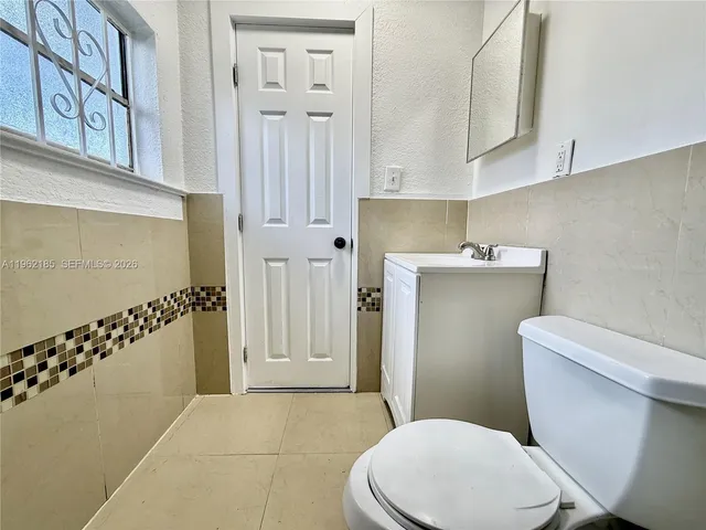 $2,700 | 5720 Northwest 23rd Avenue, Miami, FL 33142
