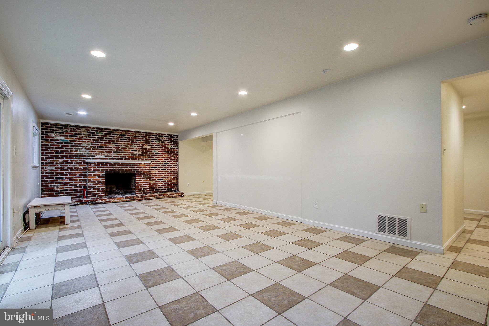 1591 Kimblewick Road Potomac, MD 20854 - Photo 29 of 39