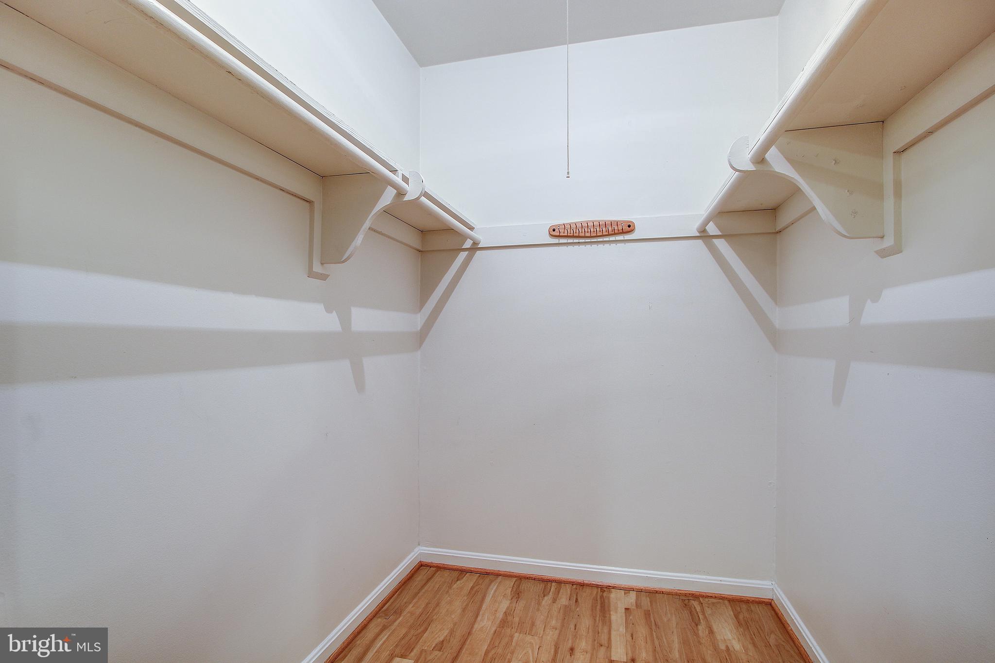 1591 Kimblewick Road Potomac, MD 20854 - Photo 34 of 39