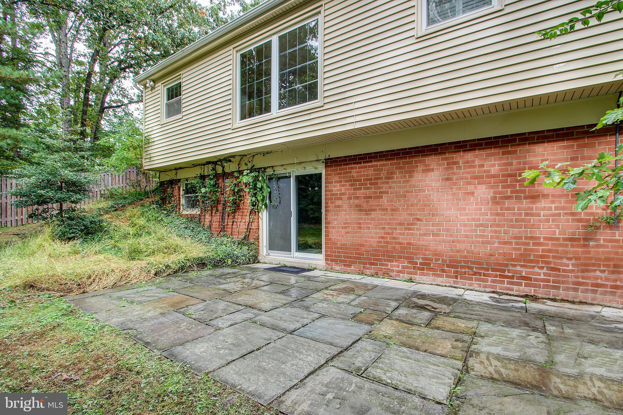1591 Kimblewick Road Potomac, MD 20854 - Photo 37 of 39