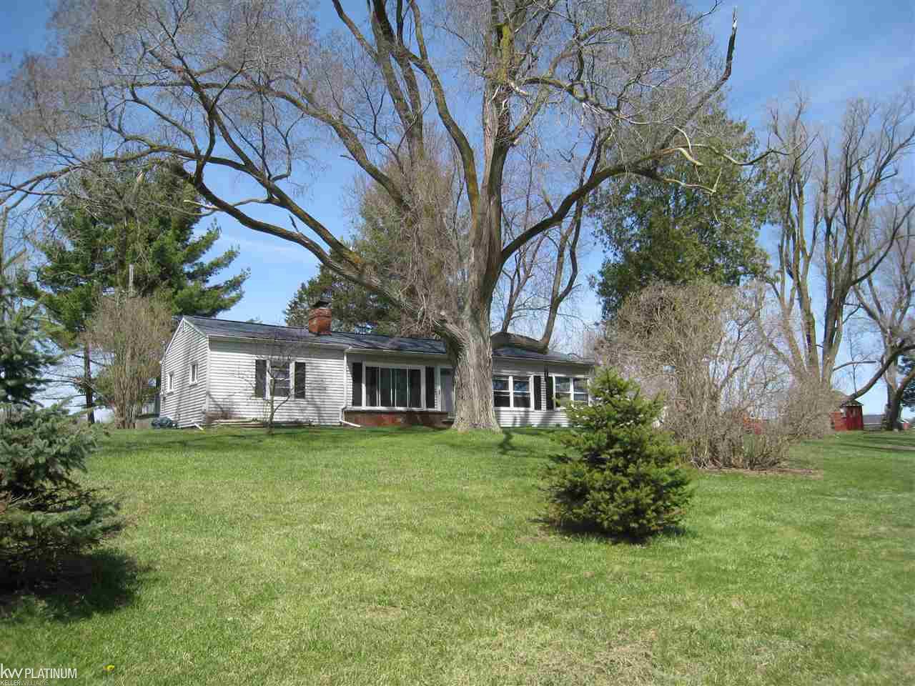 2165 Haines Road Lapeer, MI 48446 - Photo 2 of 37
