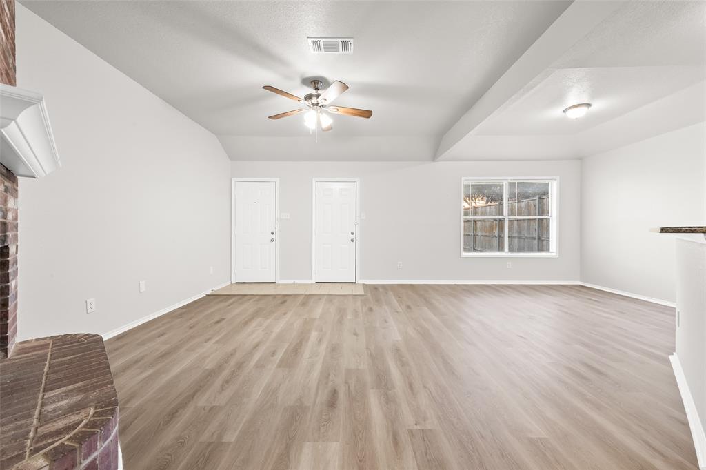 1732 Straus Road Cedar Hill, TX 75104 - Photo 9 of 19